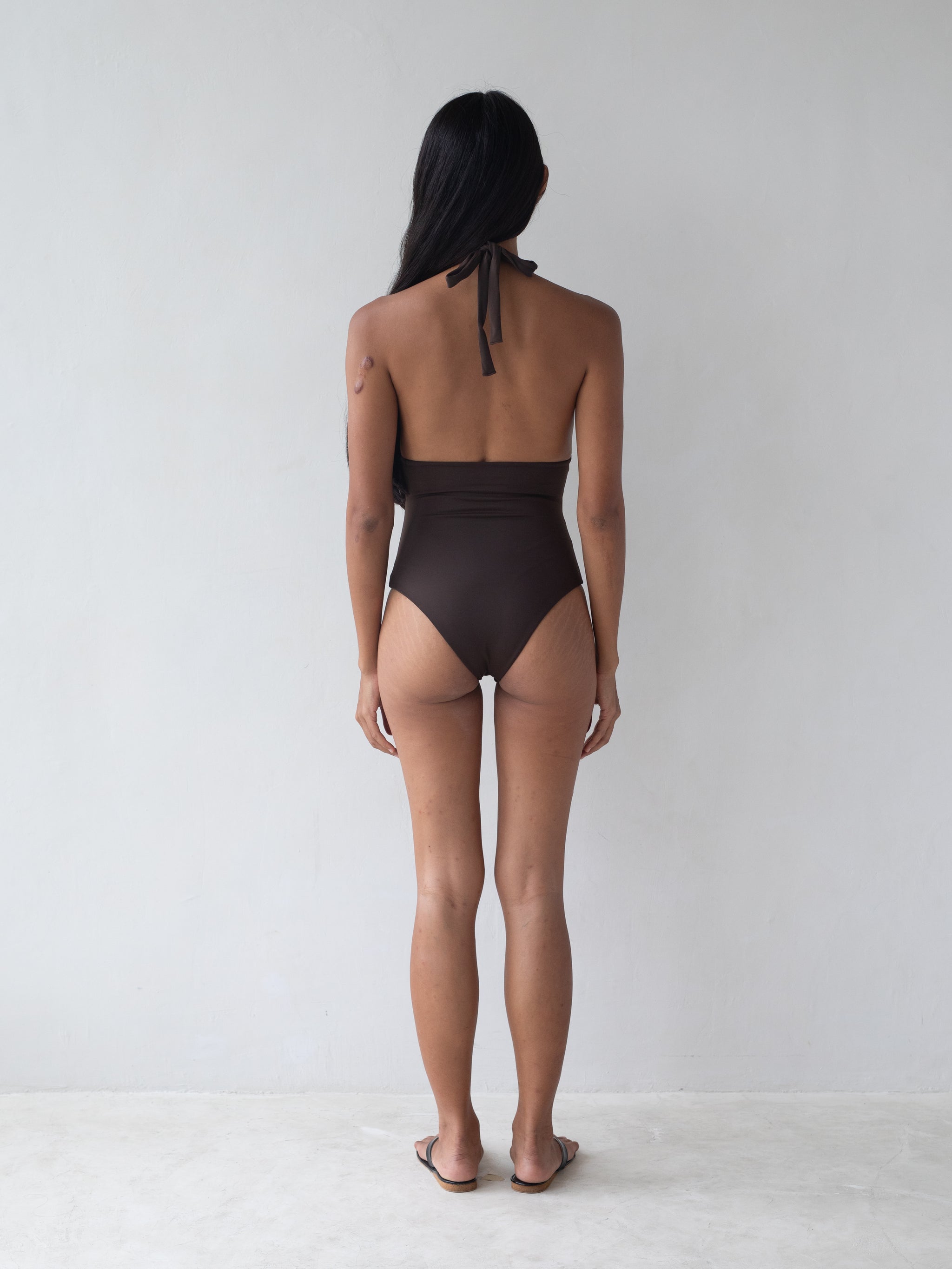 Bay One Piece - Carob