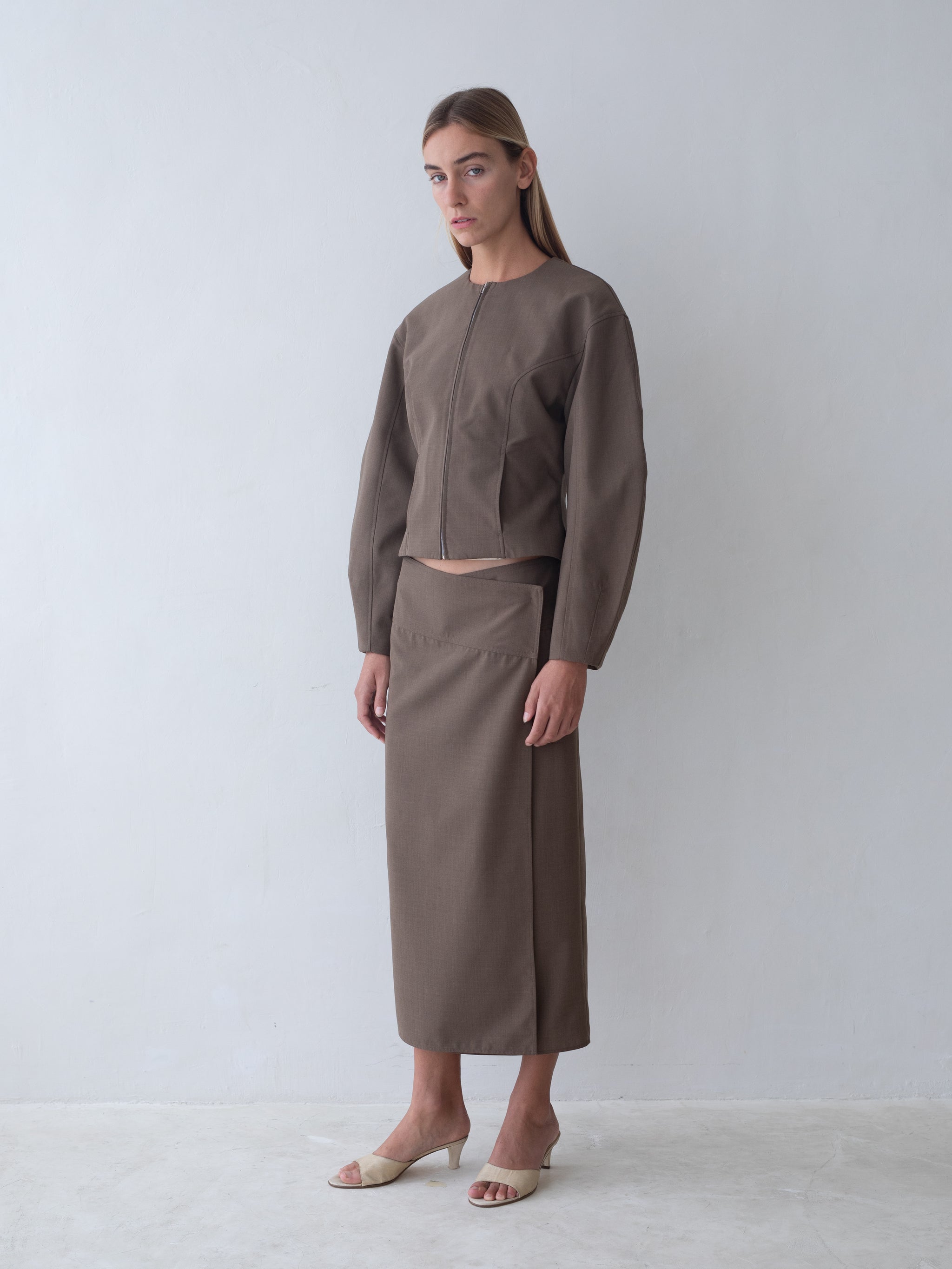 Summit Jacket - Brown